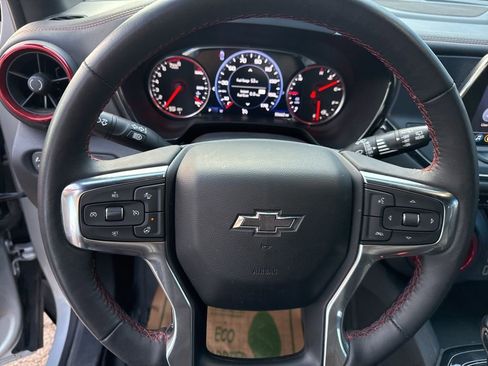 Used 2022 Chevrolet Blazer RS w/ Enhanced Convenience Package image 18
