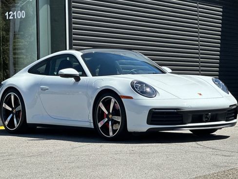 Certified 2024 Porsche 911 Carrera S RWD image 10