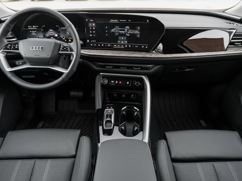 New 2025 Audi Q5 Premium Plus image 8