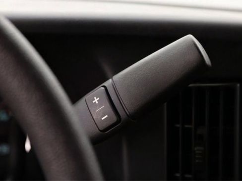 New 2024 Chevrolet Express 2500 image 24