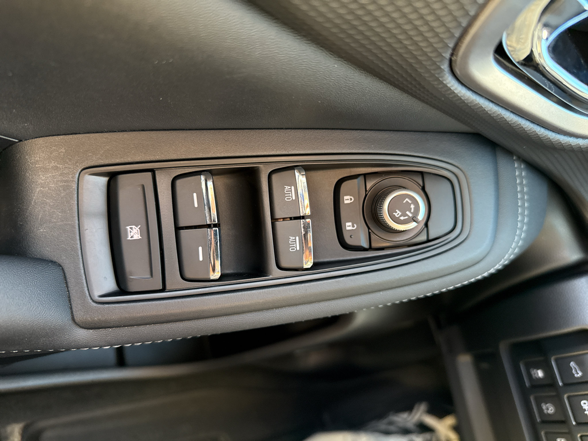 Used 2024 Subaru Forester Touring AWD/4WD image 23