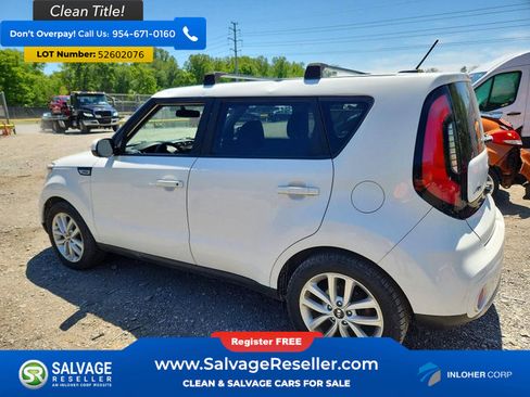 Used 2018 Kia Soul + FWD image 3