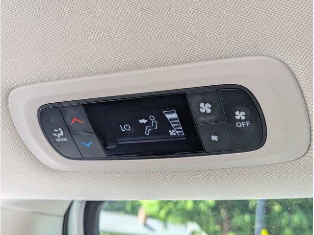 Used 2023 Chrysler Voyager LX FWD image 66
