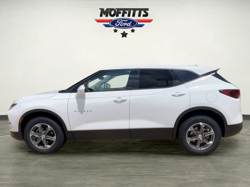 Used 2023 Chevrolet Blazer LT w/ Driver Confidence Package AWD/4WD image 2
