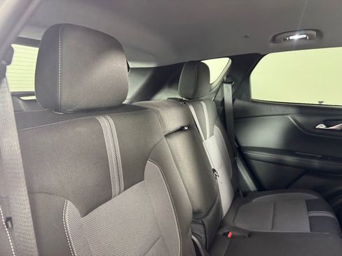 Used 2025 Chevrolet Blazer LT FWD image 26
