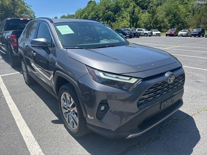 Used 2022 Toyota RAV4 Limited