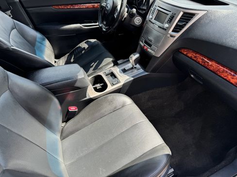 Used 2012 Subaru Outback 2.5i Limited w/ Moonroof Pkg AWD/4WD image 20