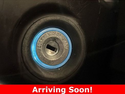 Used 2017 Hyundai Santa Fe Sport image 24