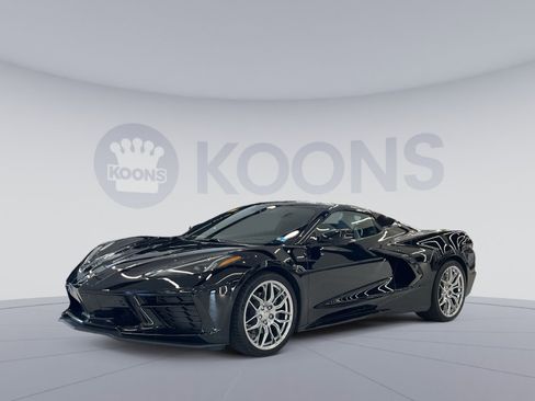 Used 2025 Chevrolet Corvette Stingray w/ Battery Protection Package image 1