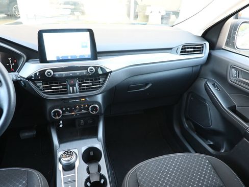 Used 2025 Ford Escape Active FWD image 17