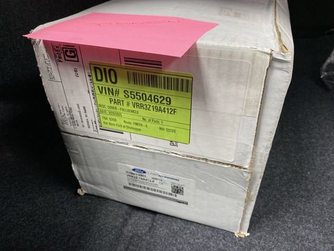 New 2025 Ford Mustang Dark Horse image 17