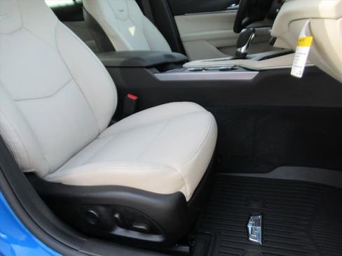 New 2026 Cadillac CT4 Premium Luxury image 9