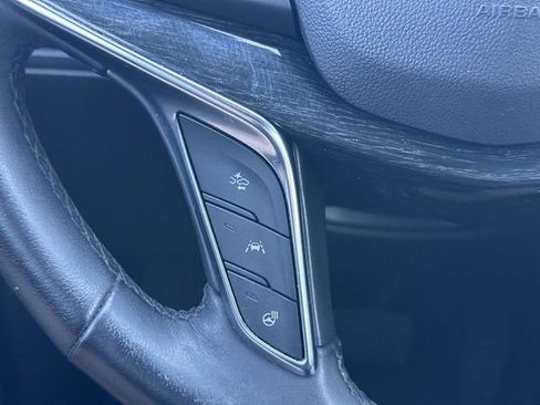 Used 2021 Cadillac XT5 Premium Luxury FWD image 24
