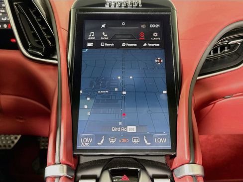 Used 2026 Ferrari Roma Spider RWD image 16