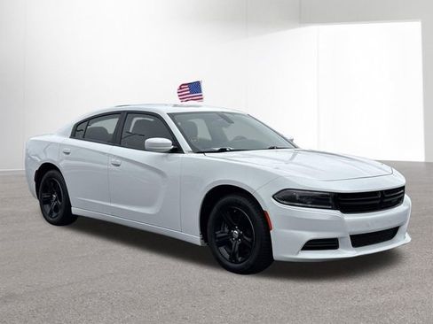 Used 2022 Dodge Charger SXT RWD image 12