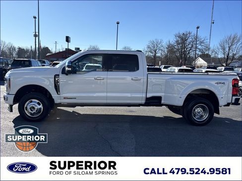 Used 2024 Ford F350 Limited image 10