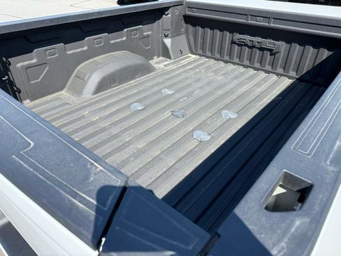 Used 2024 GMC Sierra 2500 AT4 w/ AT4 Premium Plus Package image 7