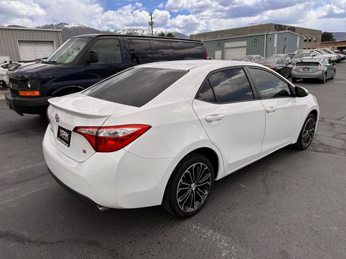 Used 2015 Toyota Corolla S FWD image 3