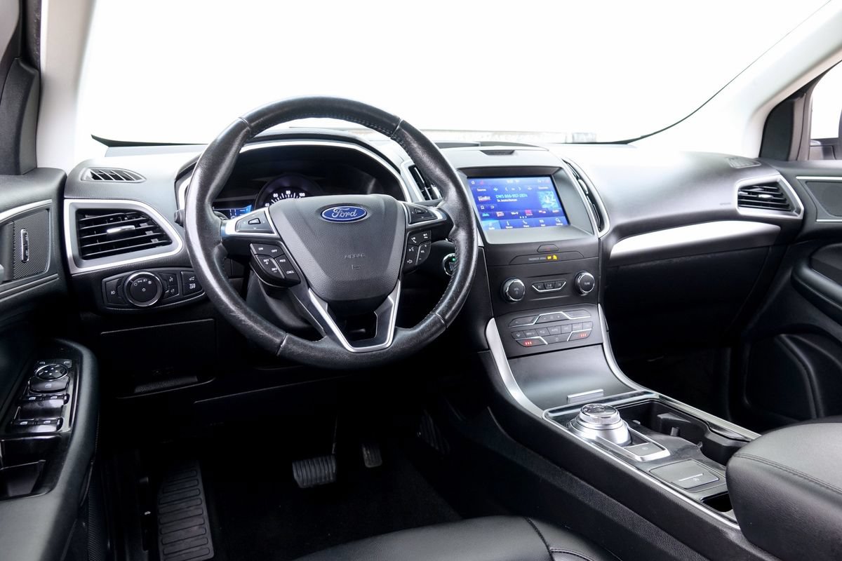 Used 2020 Ford Edge SEL w/ Convenience Package AWD/4WD image 5