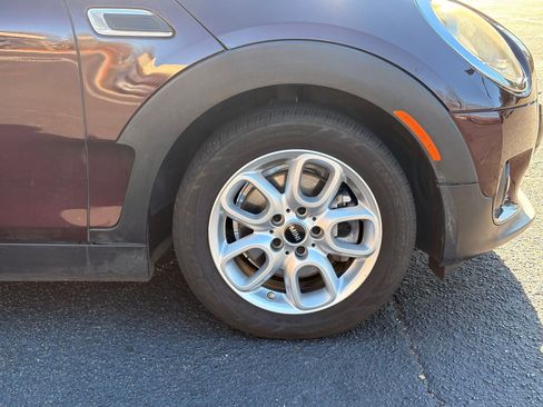 Used 2016 MINI Cooper Clubman image 11