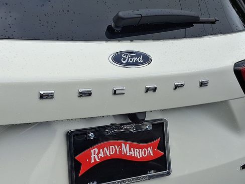 New 2025 Ford Escape ST-Line Elite w/ Premium Technology Package image 10