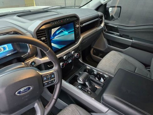 Used 2023 Ford F150 Lightning XLT image 23