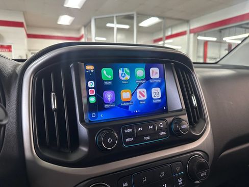 Used 2018 Chevrolet Colorado ZR2 AWD/4WD image 23