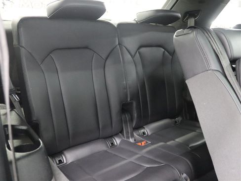 Used 2018 Audi Q7 3.0T Premium Plus AWD/4WD image 23