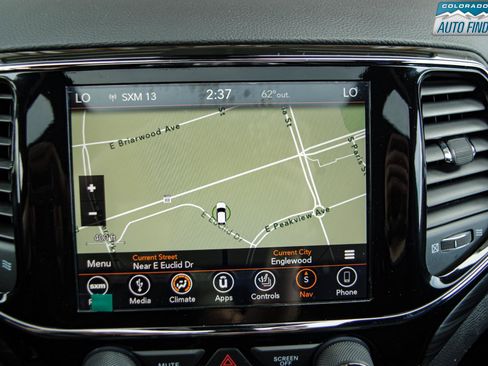 Used 2019 Jeep Grand Cherokee Laredo AWD/4WD image 19