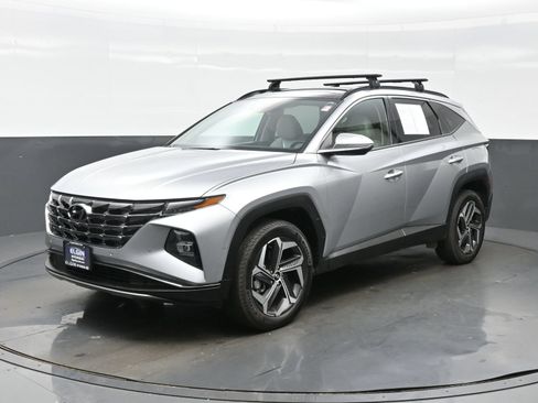 Certified 2024 Hyundai Tucson Limited AWD/4WD image 2
