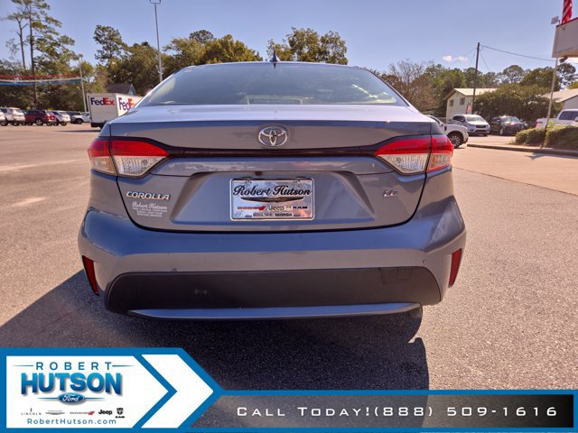 Used 2021 Toyota Corolla LE w/ LE Convenience Package FWD image 7