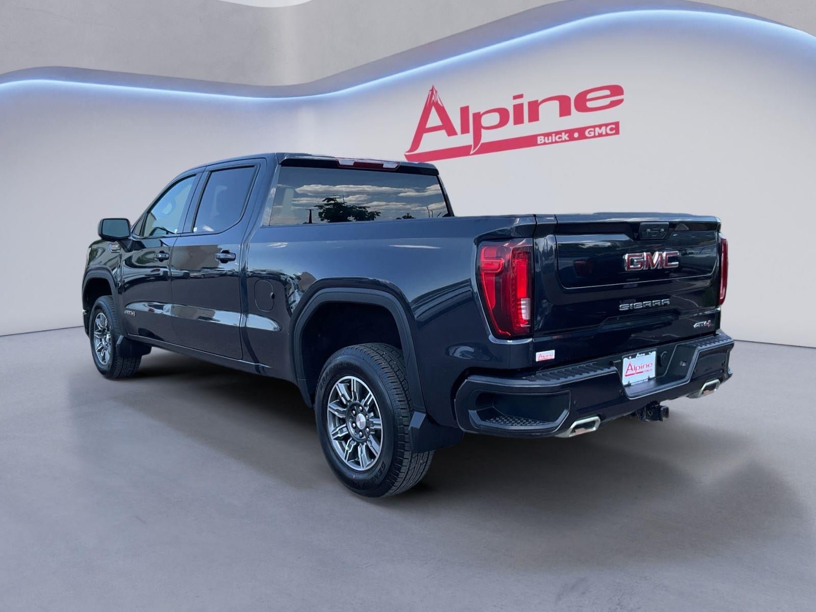 Used 2024 GMC Sierra 1500 AT4 AWD/4WD image 3