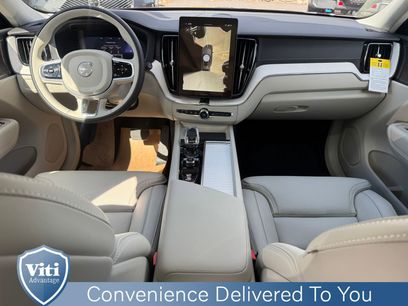 New 2026 Volvo XC60 B5 Ultra w/ Climate Package