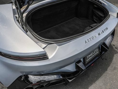 Used 2023 Aston Martin V8 Vantage Roadster RWD image 13