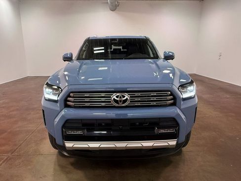 Used 2025 Toyota 4Runner Limited w/ Tow Technology Package image 41