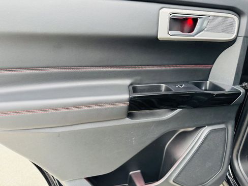 Used 2023 Ford Explorer ST-Line image 30