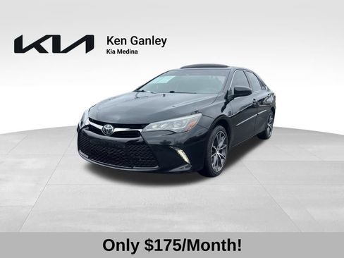 Used 2015 Toyota Camry XSE w/ Advanced Technology Package image 1