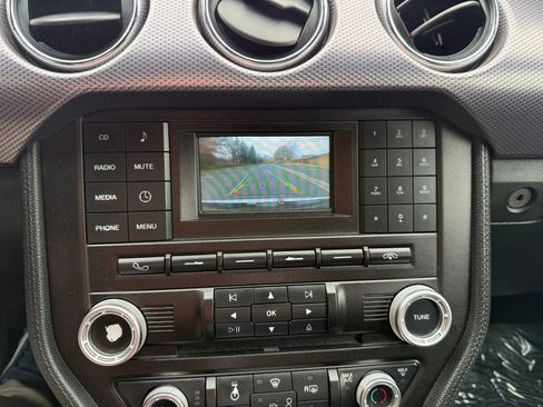 Used 2015 Ford Mustang GT image 25