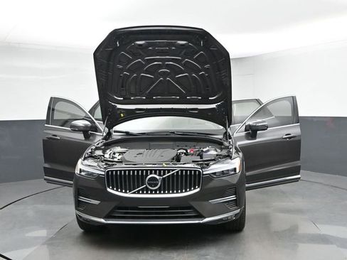 Used 2023 Volvo XC60 B5 Plus w/ Protection Package AWD/4WD image 49