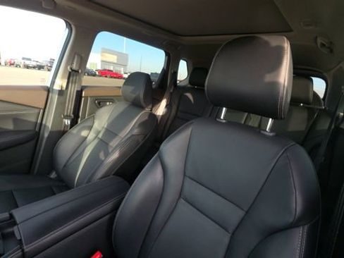 Used 2022 Nissan Rogue SL image 14