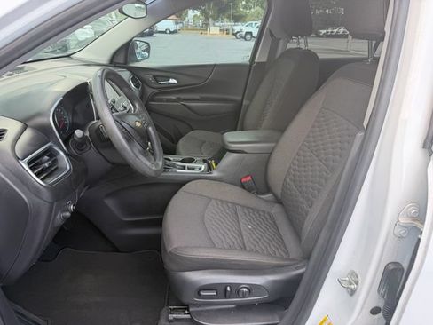 Used 2020 Chevrolet Equinox LT FWD image 10