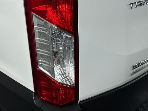 Used 2021 Ford Transit 250 Low Roof RWD image 29