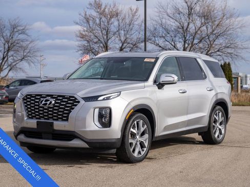 Certified 2022 Hyundai Palisade SEL w/ 8P Bench Seat Package image 3