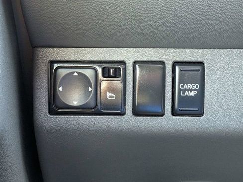 Used 2020 Nissan Frontier SV RWD image 24