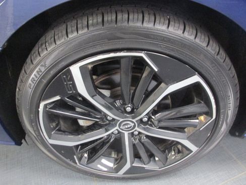 Used 2023 Nissan Altima 2.5 SR image 13