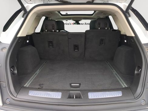 Used 2019 Cadillac XT5 Premium Luxury FWD image 23