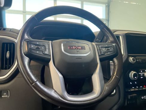 Used 2020 GMC Sierra 1500 Elevation w/ Elevation Value Package AWD/4WD image 14