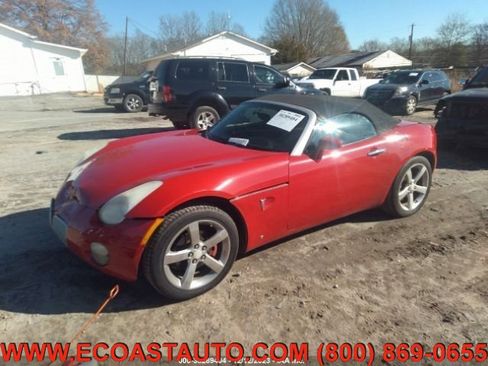 Used 2007 Pontiac Solstice Convertible w/ Premium Package image 3
