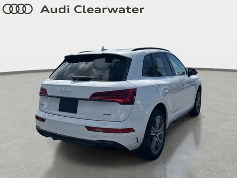 Used 2025 Audi Q5 2.0T Premium image 3