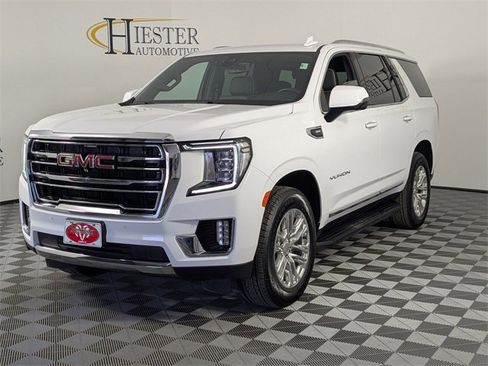 Used 2022 GMC Yukon SLT w/ SLT Luxury Package image 4